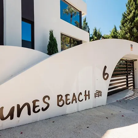 Next To The In Dunes