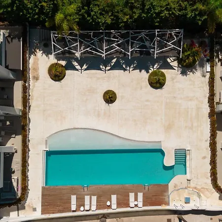 Next To The In Dunes *