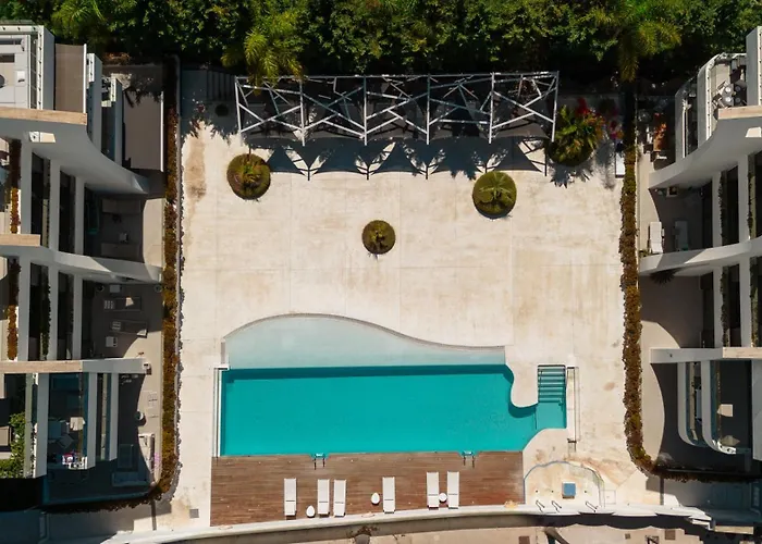 Next To The In Dunes *