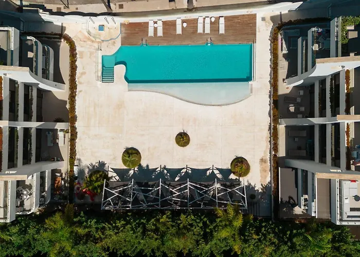 Next To The In Dunes Apartment *
